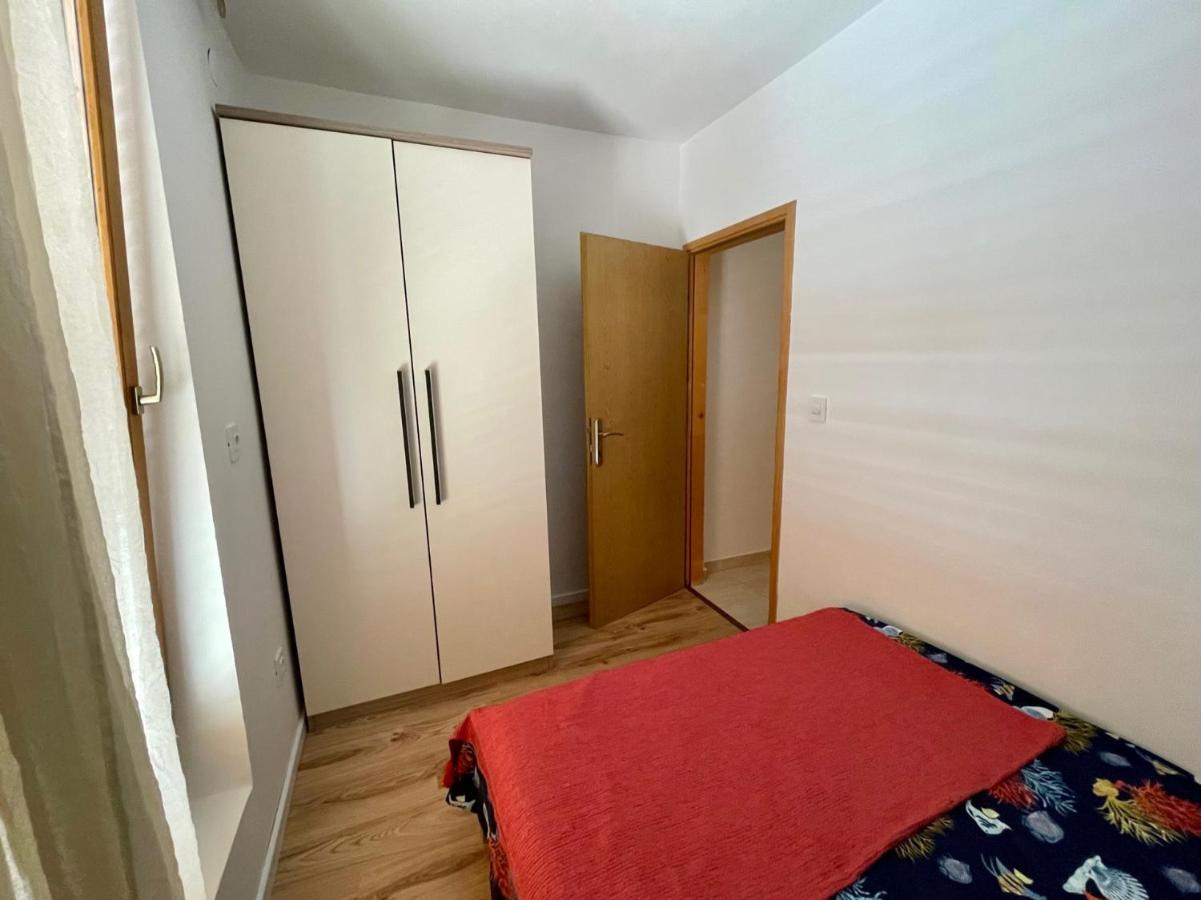 Lovro #1 & #2 Apartments Cres Bagian luar foto